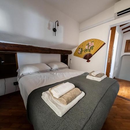 Tina'S Apartment Флоренция Екстериор снимка